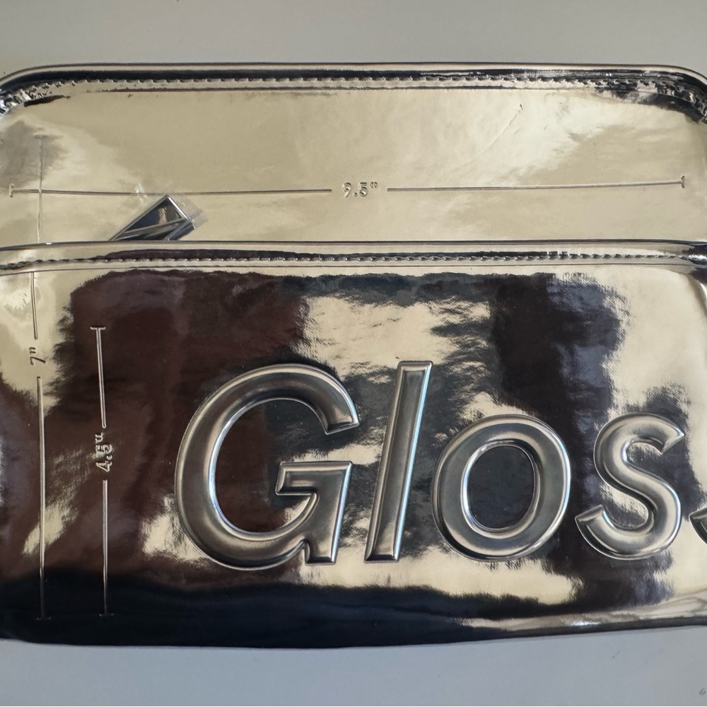 Glossier Chrome Beauty Bag (SOLD OUT)
